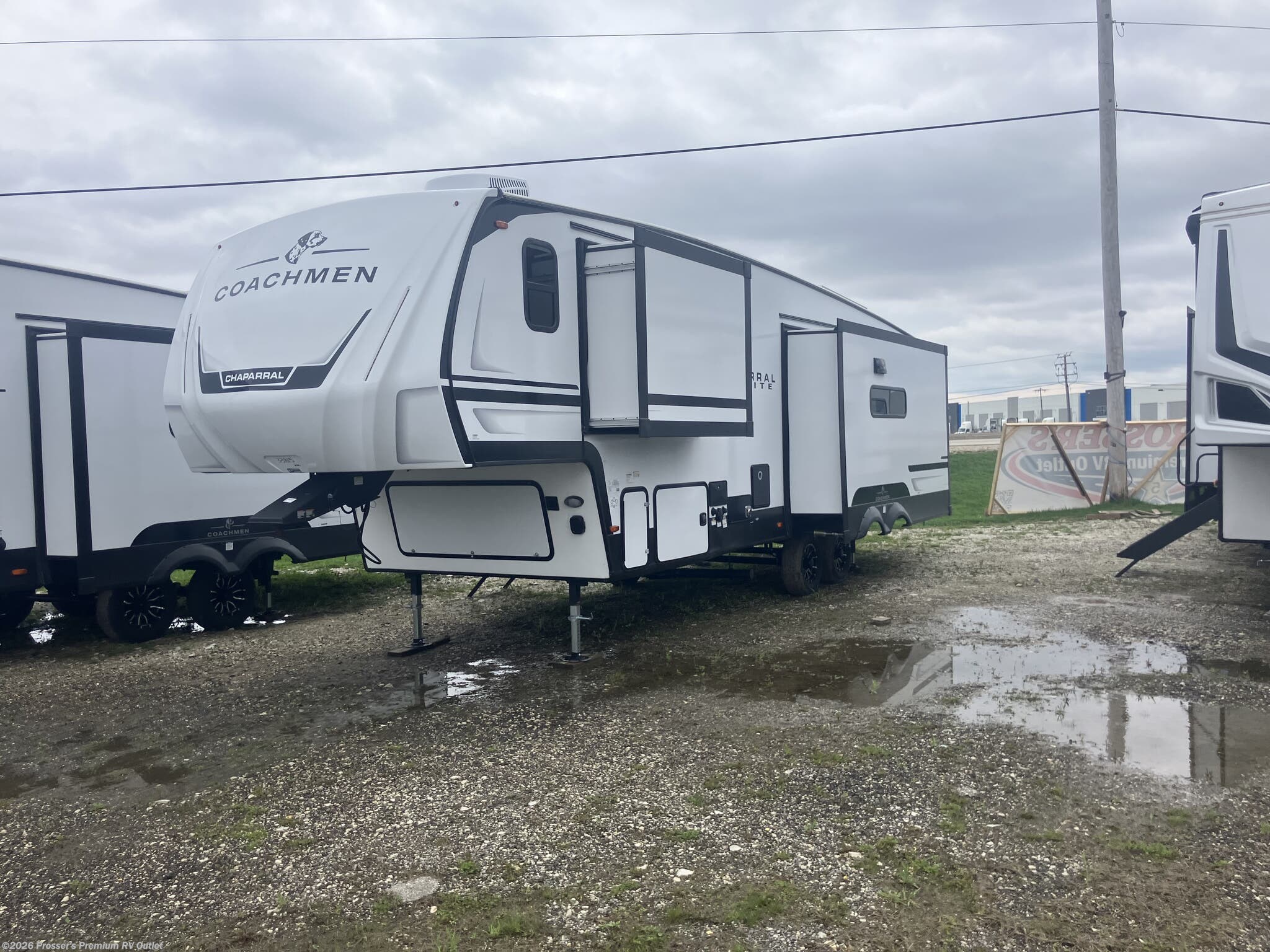 New 2026 Coachmen Chaparral  available in Sturtevant, Wisconsin