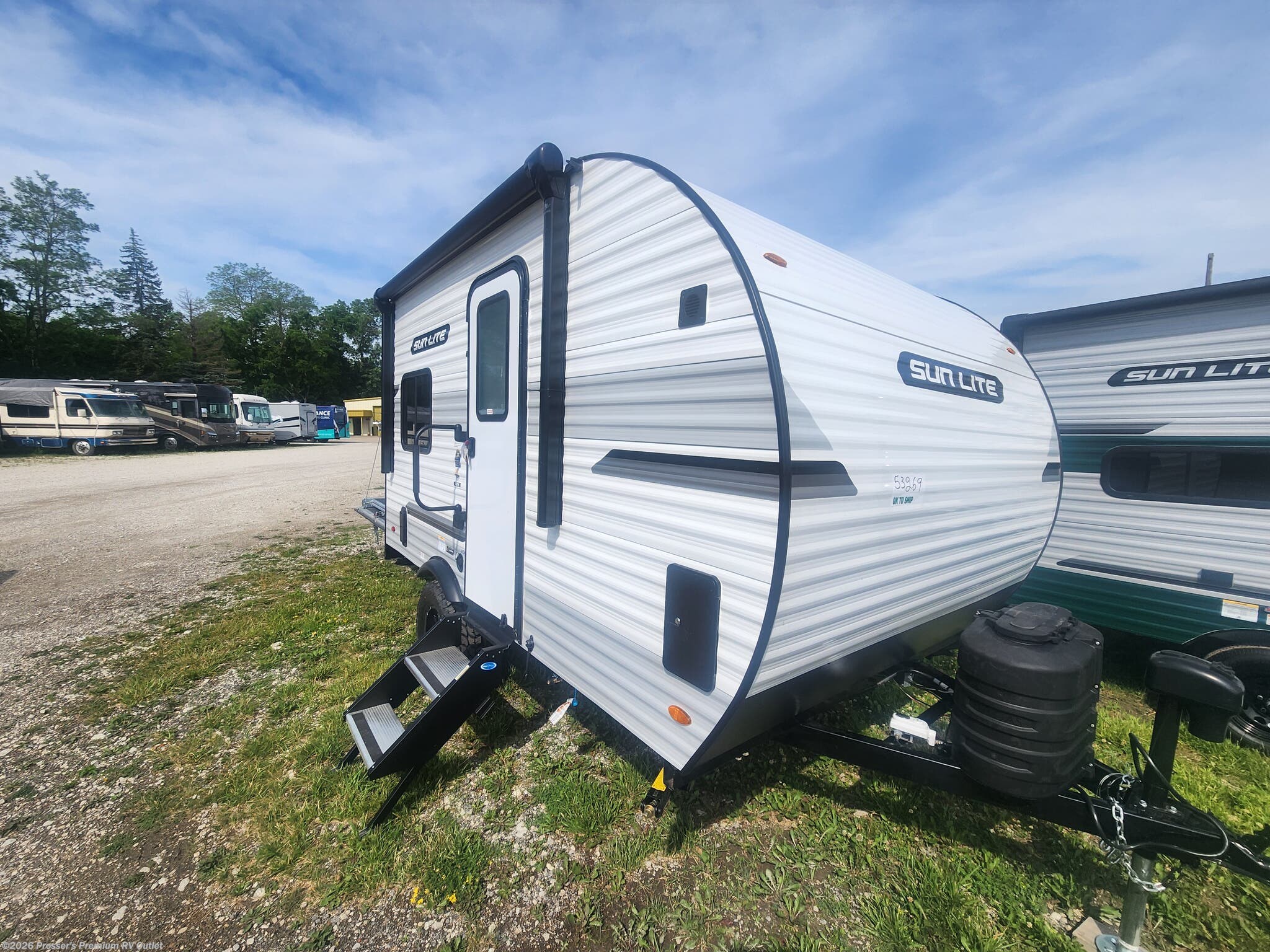 New 2027 Sunset Park RV Sun Lite 14THX available in Sturtevant, Wisconsin