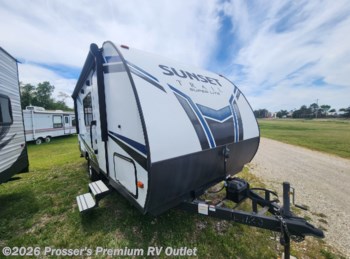 Used 2020 CrossRoads Sunset Trail 186BH available in Sturtevant, Wisconsin