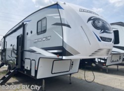  New 2022 Forest River Cherokee Arctic Wolf 321BH available in Benton, Arkansas