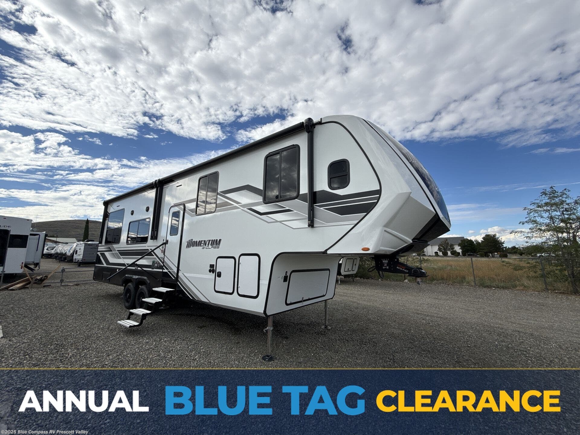 New 2026 Grand Design Momentum G-Class 320G available in Prescott Valley, Arizona