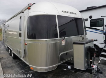 New 2023 Airstream Globetrotter TT 25FB TWIN available in Springfield, Missouri