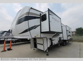 New 2022 Heartland Bighorn 32RS available in Ft. Worth, Texas