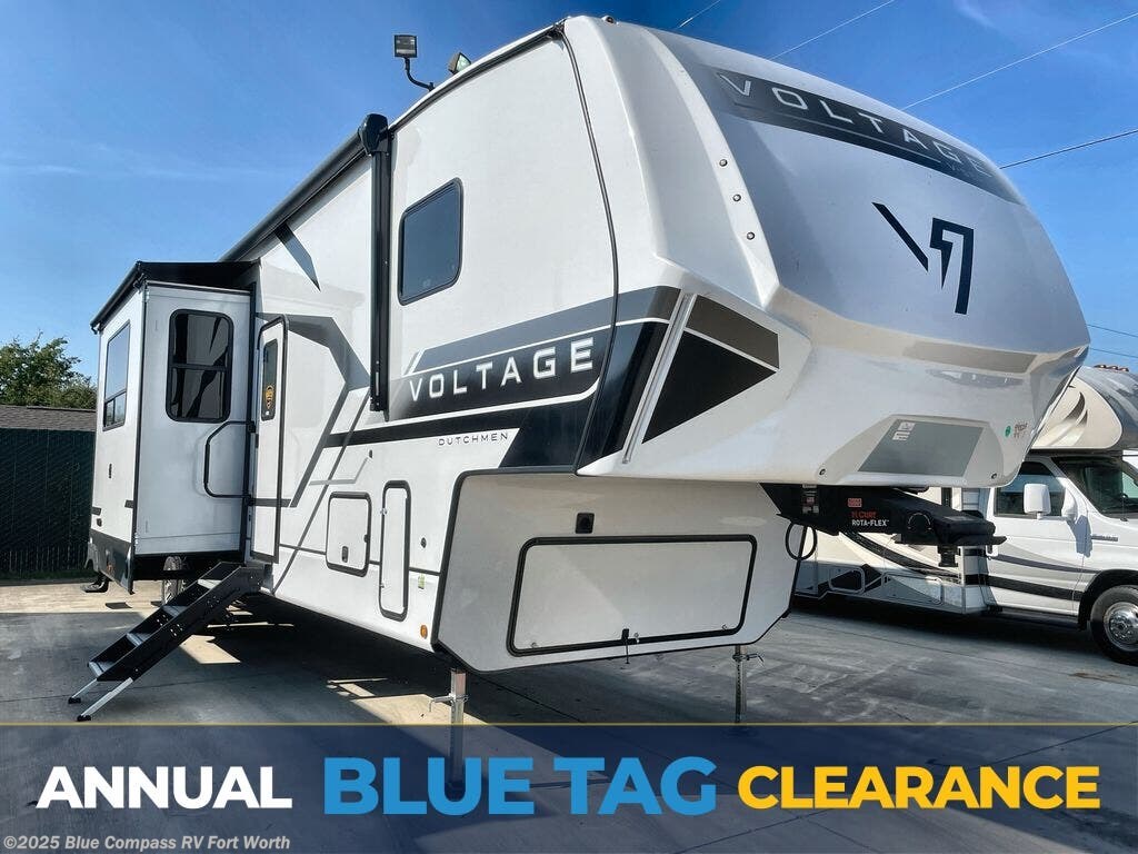New 2026 Dutchmen Voltage V-Series 3850 available in Fort Worth, Texas