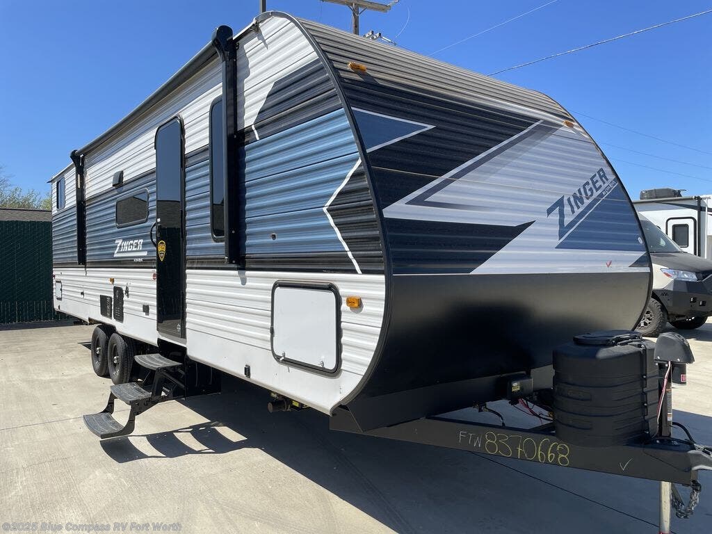 Used 2025 CrossRoads Zinger 290QB available in Fort Worth, Texas