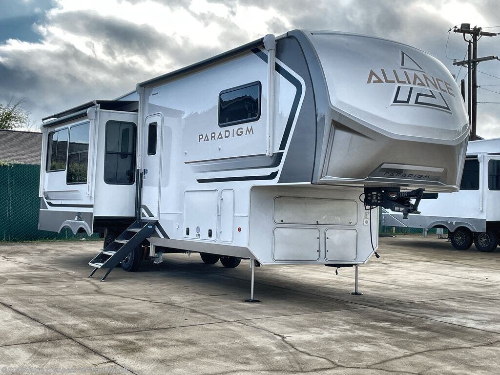 New 2026 Alliance RV Paradigm 310RL available in Fort Worth, Texas