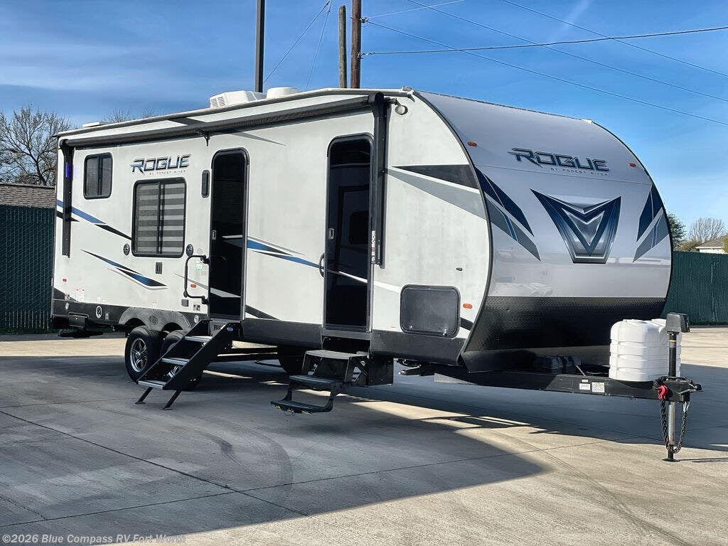 Used 2022 Forest River Vengeance Rogue M-25V available in Fort Worth, Texas