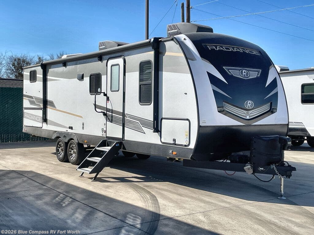 Used 2023 Cruiser RV Radiance Ultra Lite R-28QD available in Fort Worth, Texas