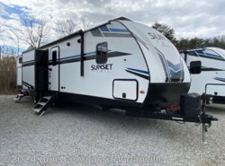 Used 2021 CrossRoads Sunset Trail Super Lite 331BH available in Ringgold, Virginia