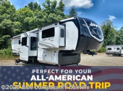 New 2025 Jayco North Point 382FLRB available in Ringgold, Virginia