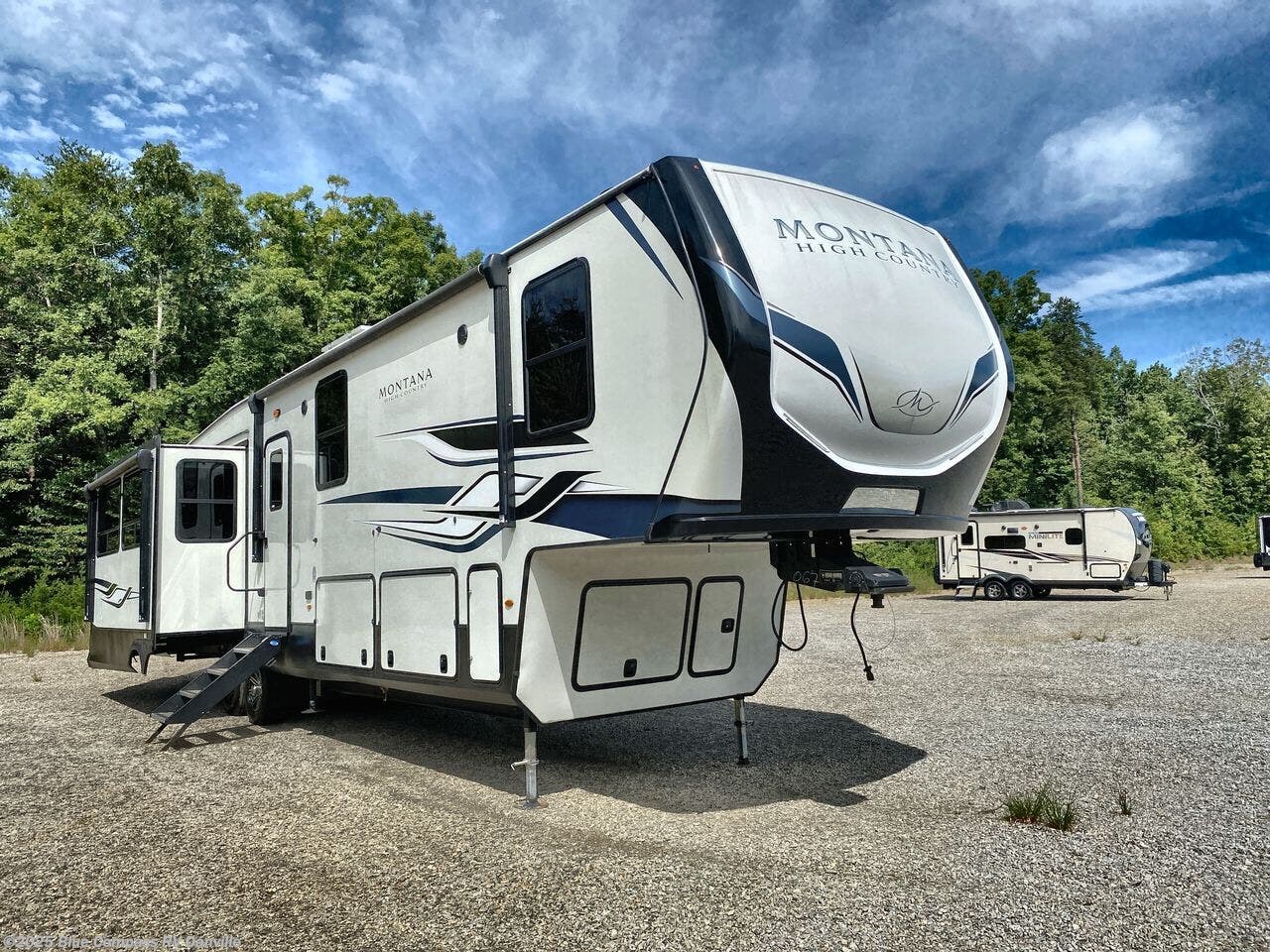 Used 2023 Keystone Montana High Country 385BR available in Ringgold, Virginia