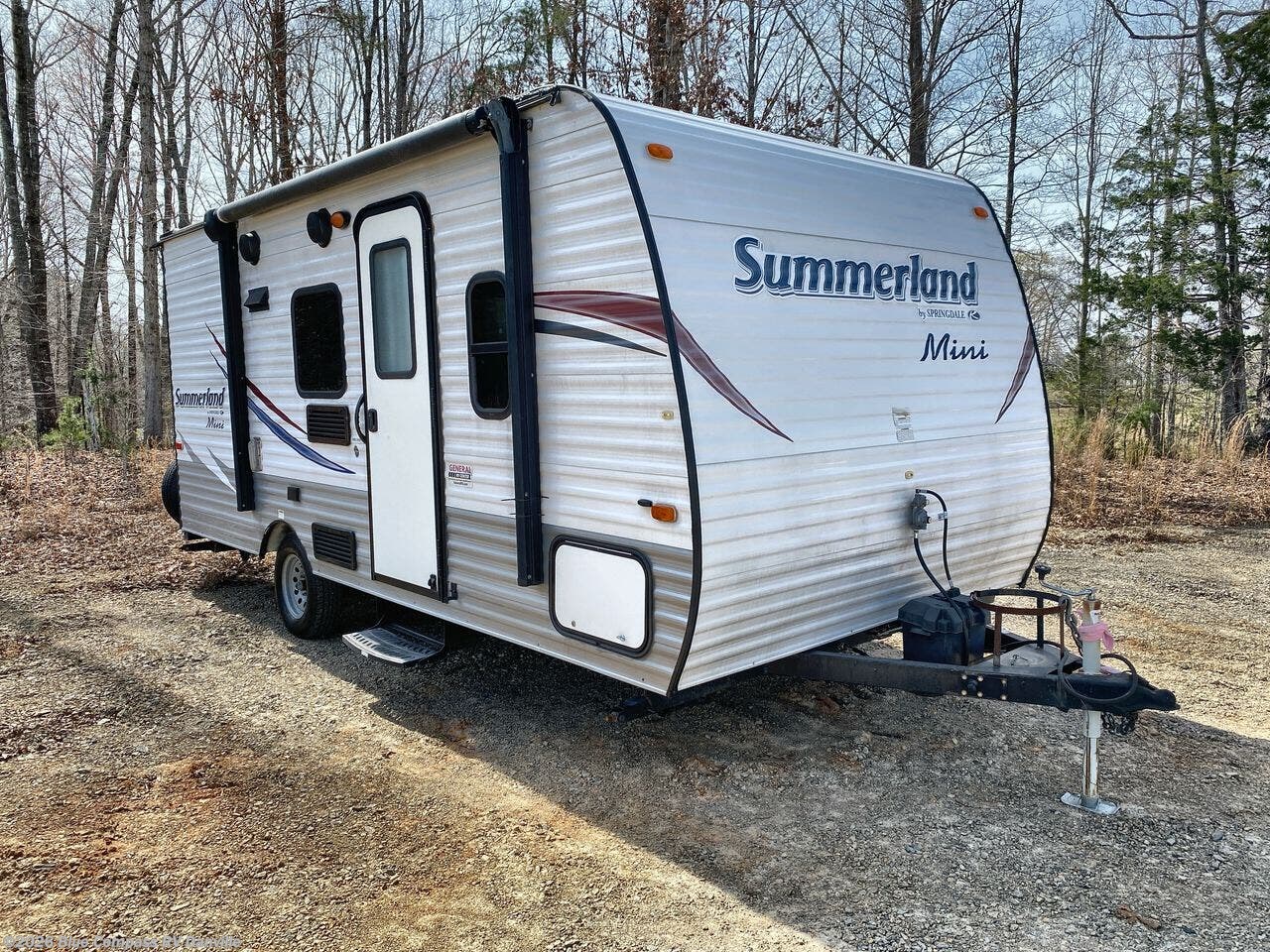 Used 2018 Keystone  Summerland Mini 1800BH available in Ringgold, Virginia