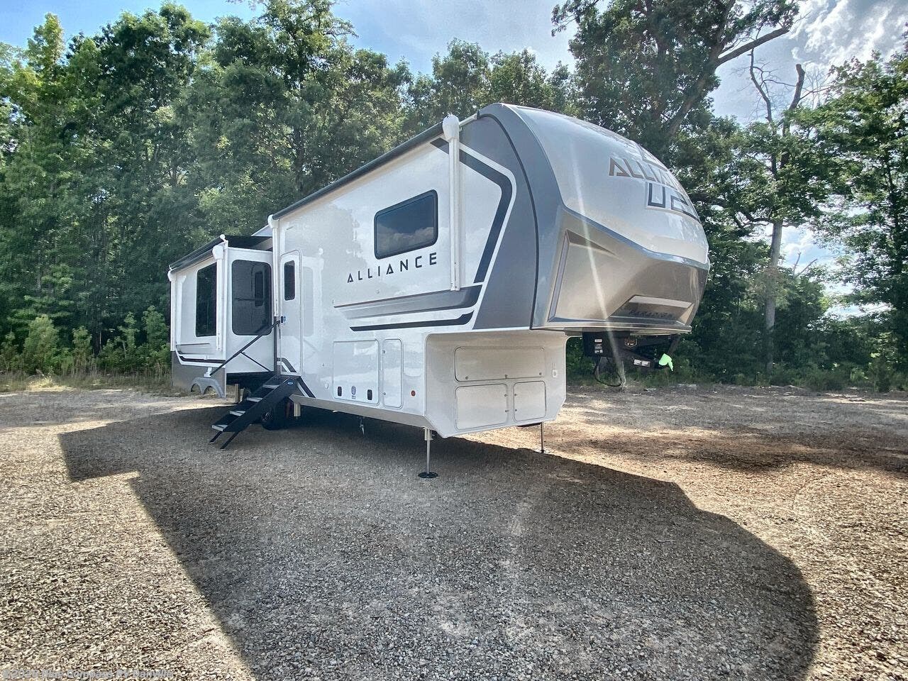 New 2027 Alliance RV Paradigm 312RK available in Ringgold, Virginia