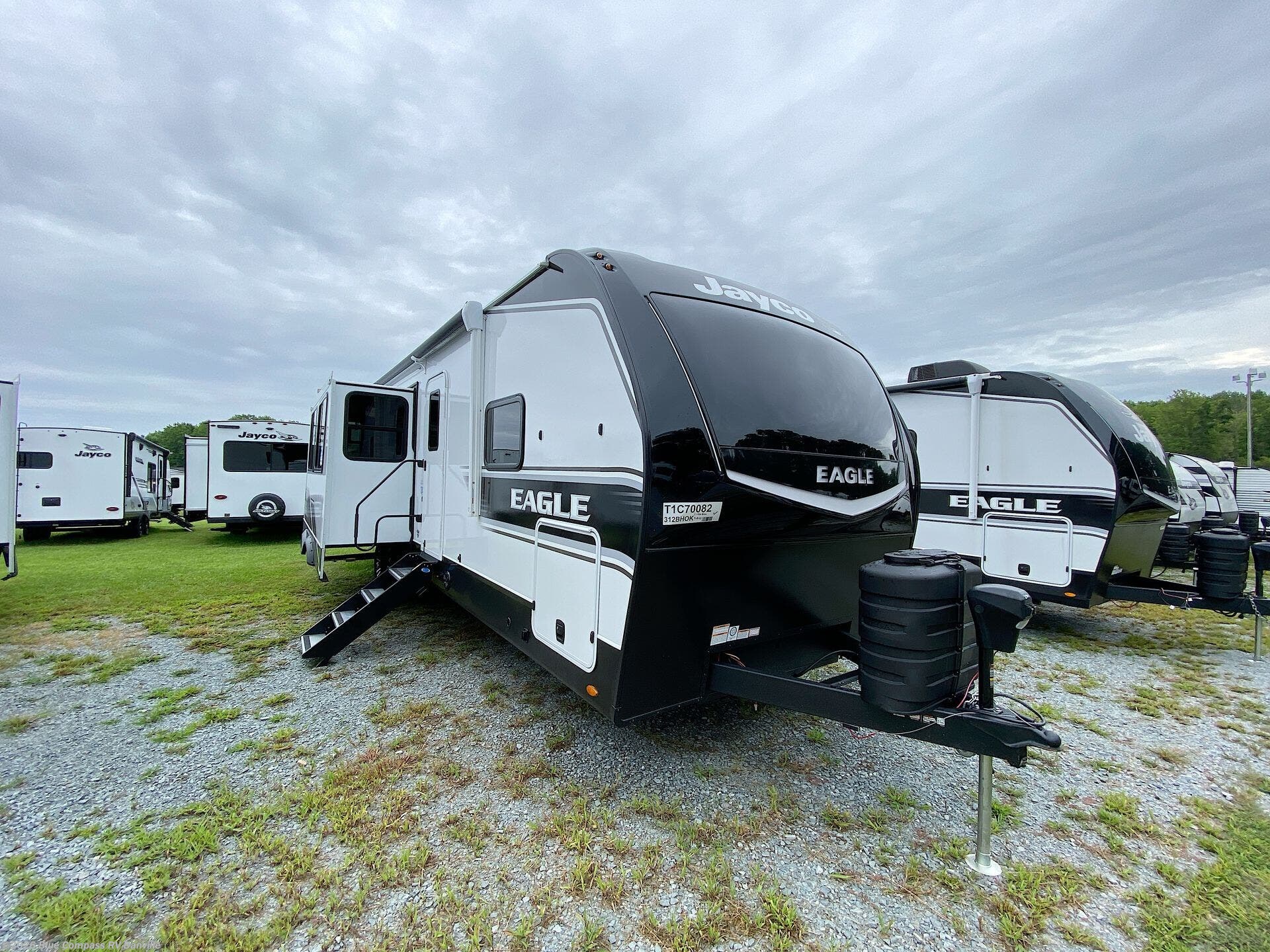 New 2026 Jayco Eagle HT 312BHOK available in Ringgold, Virginia