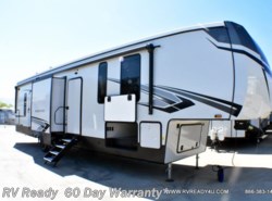 New 2024 Forest River Sandpiper 3550BH available in Lake Elsinore, California
