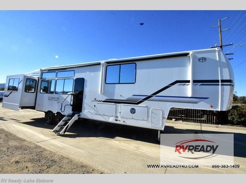 New 2026 Forest River Cherokee Arctic Wolf 38LEAH.G available in Lake Elsinore, California