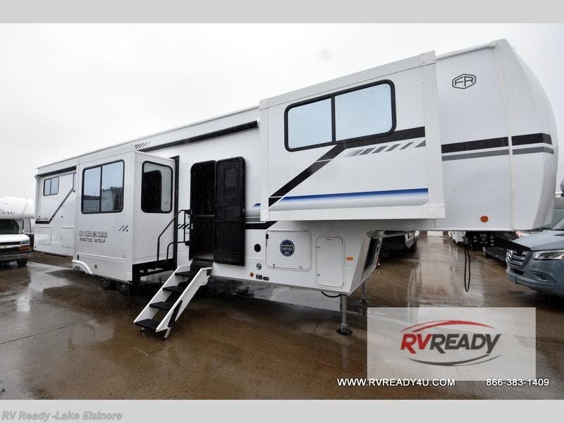 New 2026 Forest River Cherokee Arctic Wolf 3950SUITE available in Lake Elsinore, California