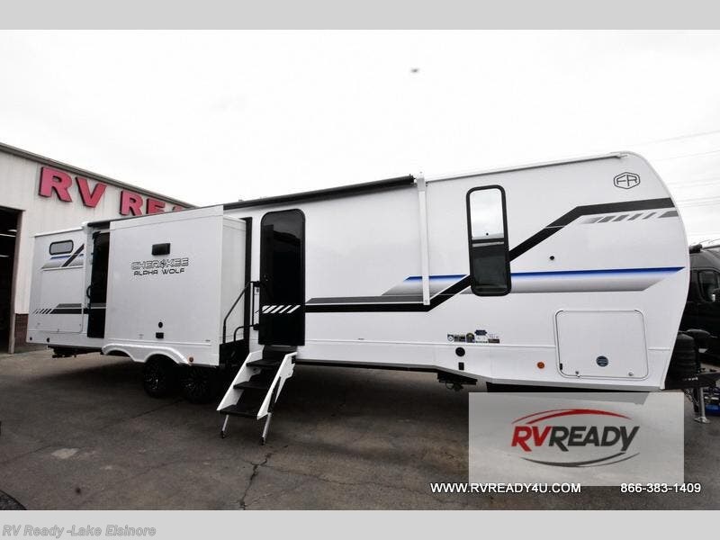 New 2026 Forest River Cherokee Alpha Wolf 33BH available in Lake Elsinore, California