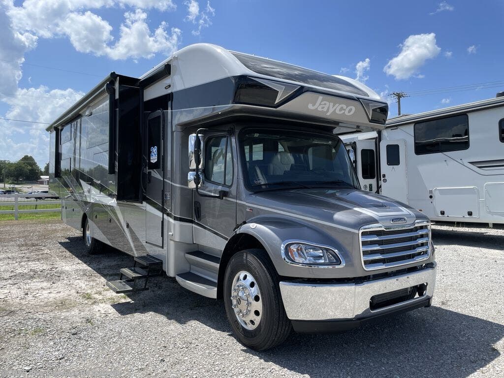 New 2026 Jayco Seneca 37L available in Gassville, Arkansas
