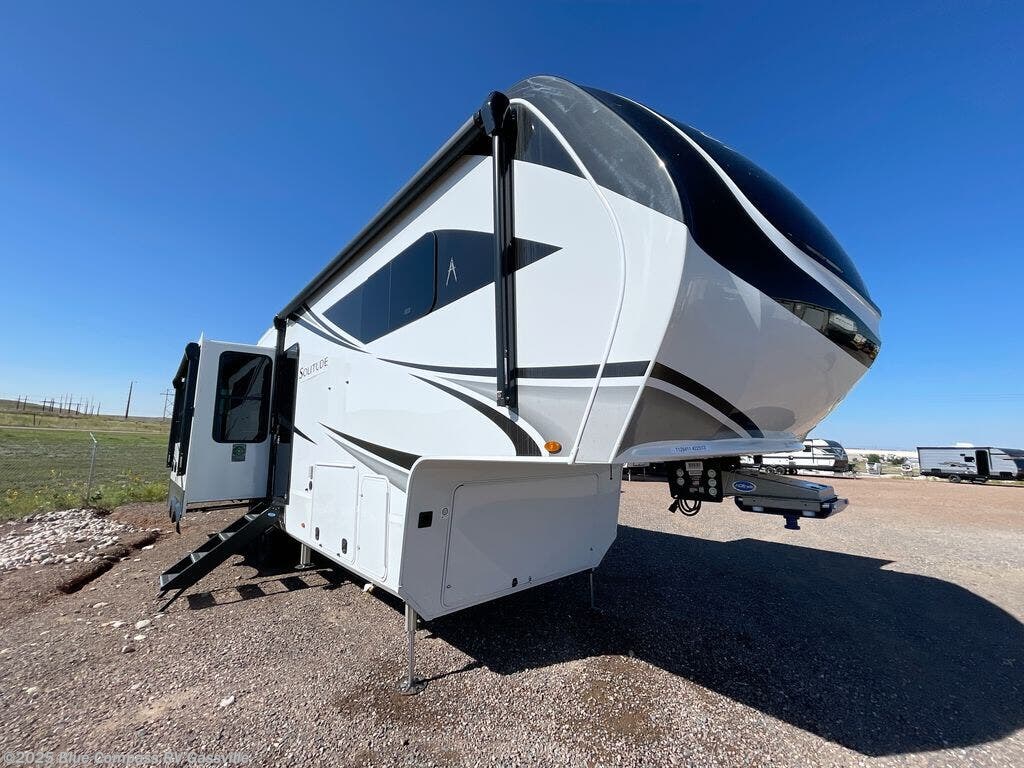 New 2026 Grand Design Solitude 310GK available in Gassville, Arkansas