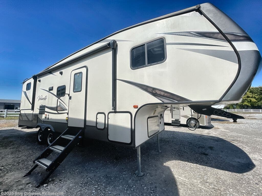 Used 2019 CrossRoads Volante 270bh  Fw available in Gassville, Arkansas