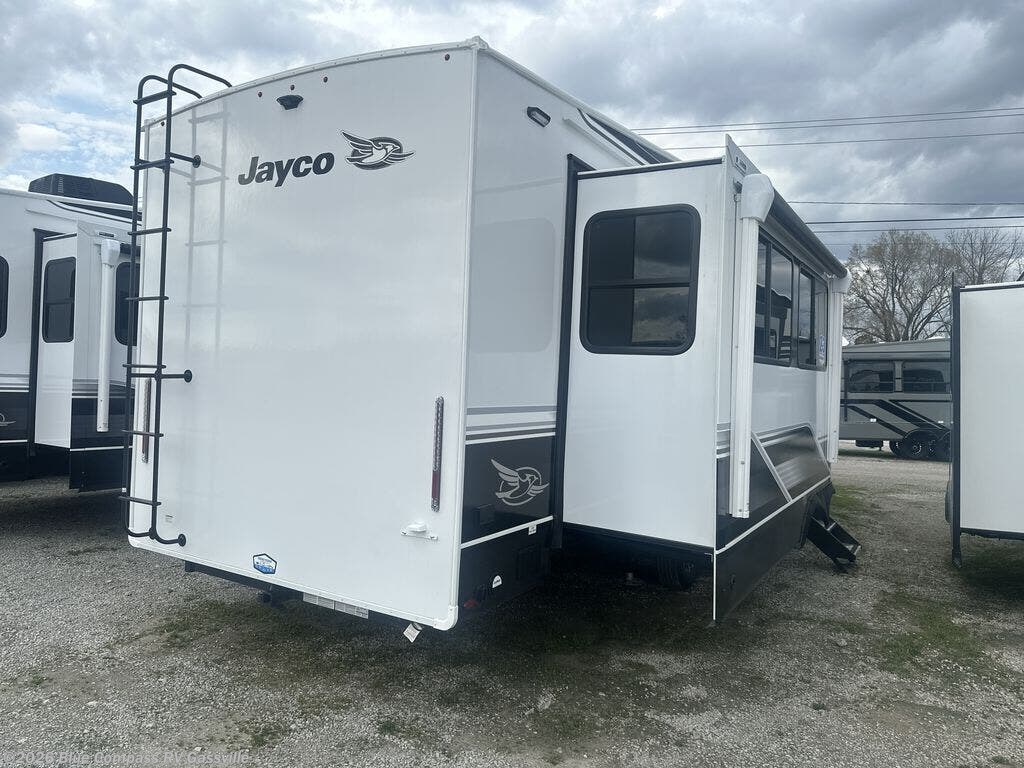 New 2026 Jayco Eagle 335LSTS available in Gassville, Arkansas
