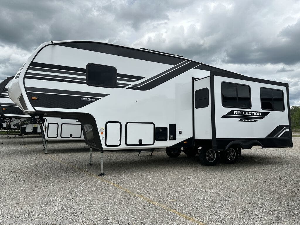 New 2026 Grand Design Reflection 100 Series 28RL available in Gassville, Arkansas