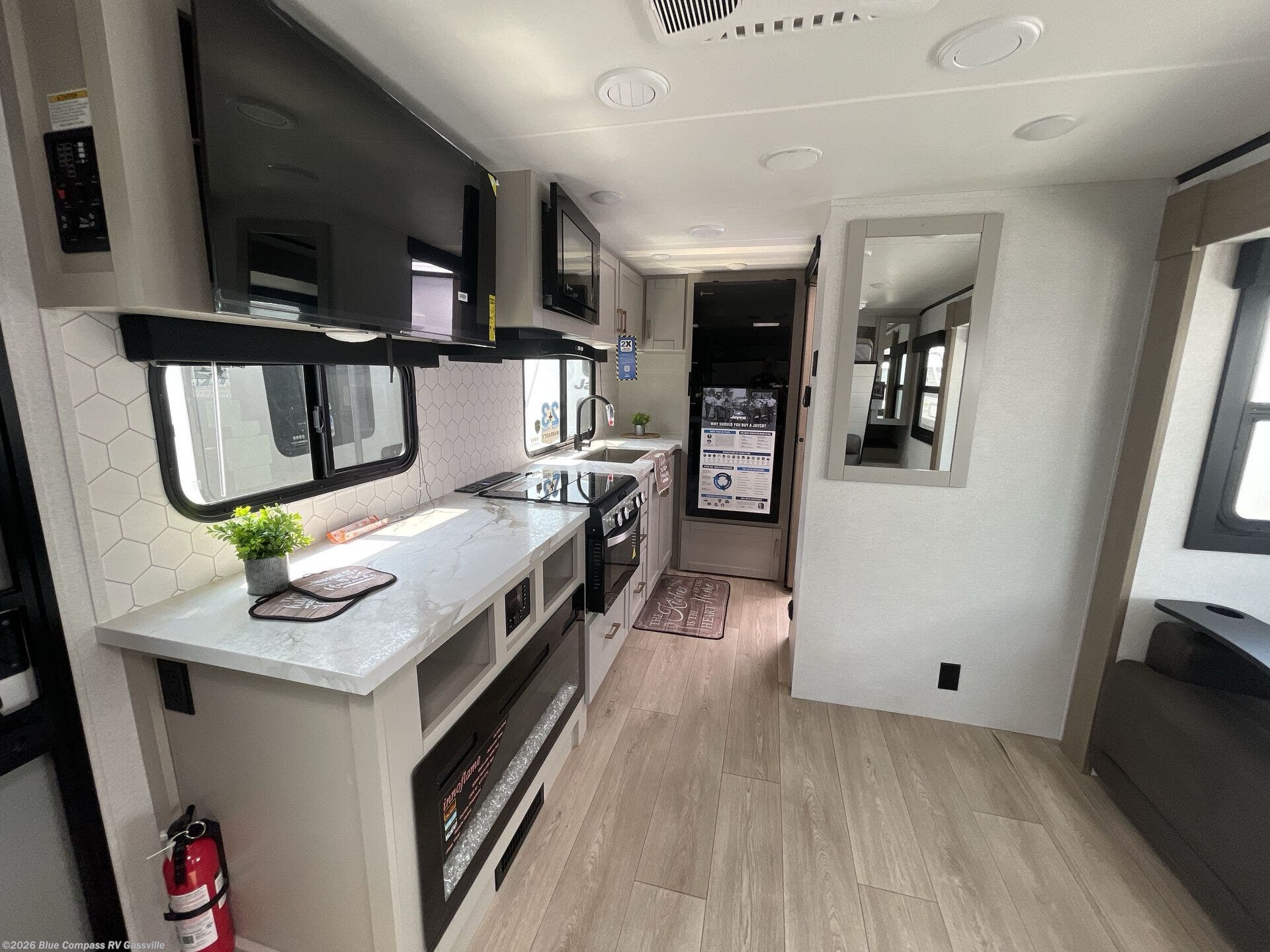 New 2027 Jayco Jay Feather 19MRK available in Gassville, Arkansas