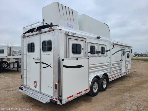 2025 Platinum Coach Outlaw Beautiful Outlaw 3 Horse 10'8" SIDE LOAD available in Kaufman, TX