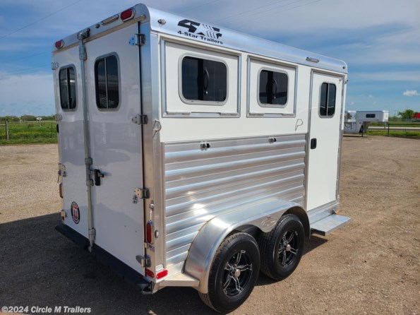 2024 4-Star 2 Horse with INSULATED ROOF & CARPETED BULKHEAD WA available in Kaufman, TX