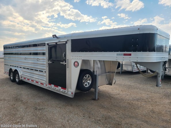 2024 Platinum Coach 24' Show Cattle Stock Special 8' WIDE available in Kaufman, TX