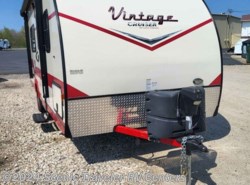  Used 2017 Gulf Stream Vintage Cruiser 19RBS available in Slinger, Wisconsin