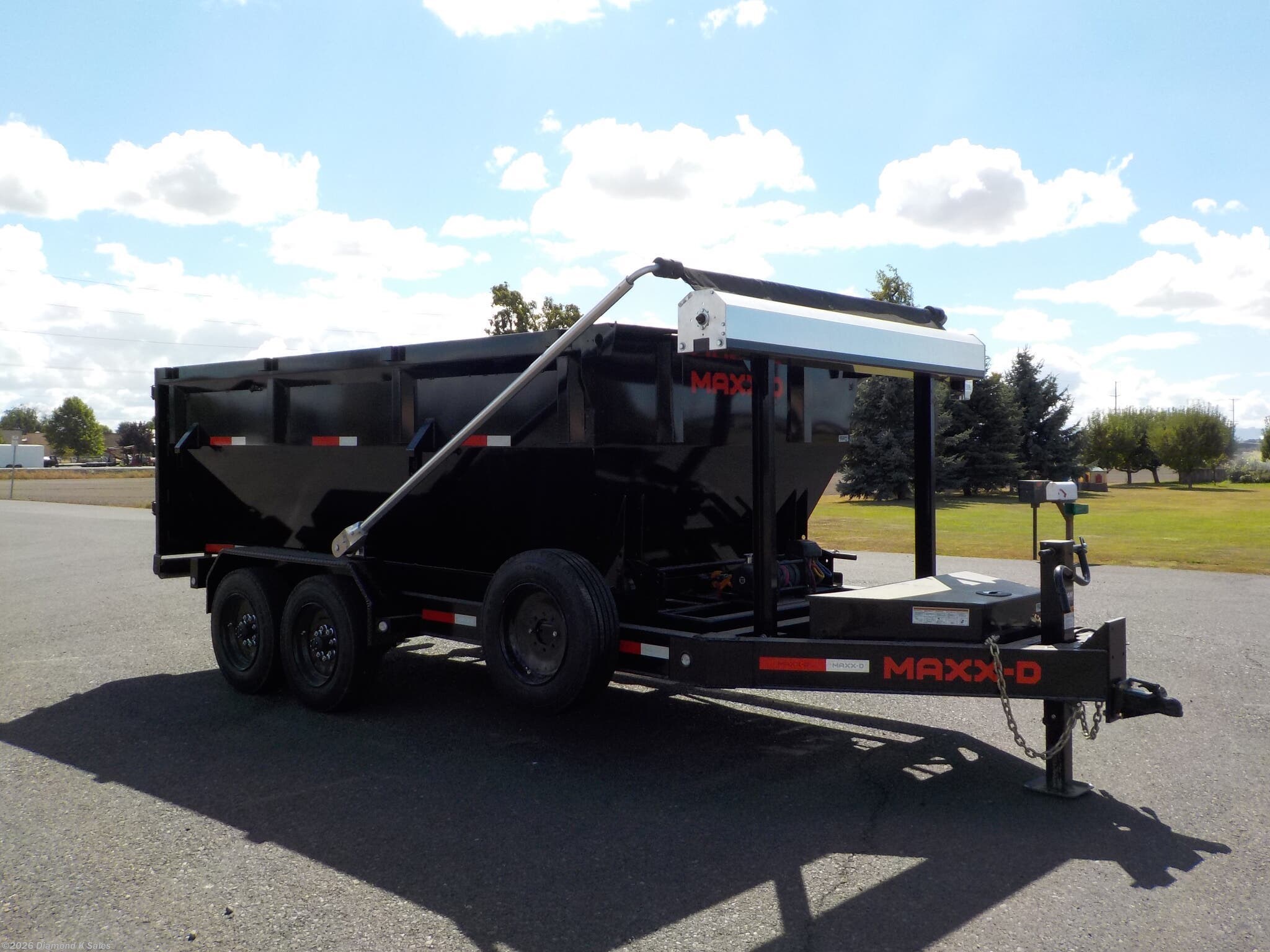 Roll-Off Trailer for sale | New MAXXD ROX ROX8314-14K | TrailersUSA