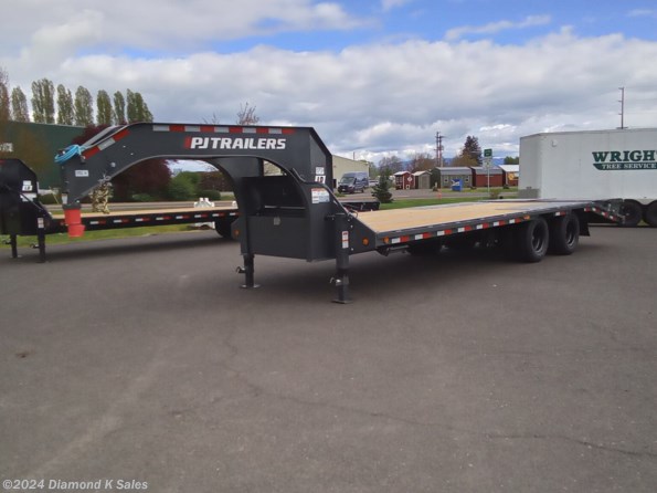 2024 PJ Trailers Flatdeck LDQ25C2BSW6-WN04 available in Halsey, OR