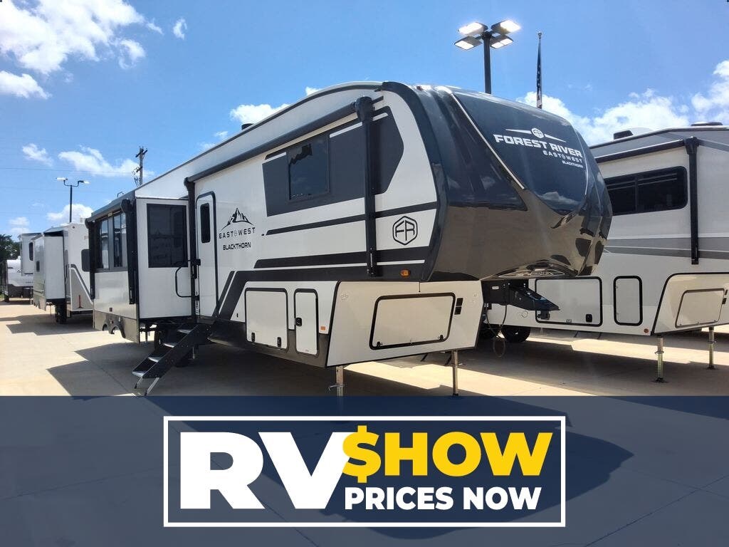 New 2025 East to West Blackthorn 3700BH-OK available in Strafford, Missouri