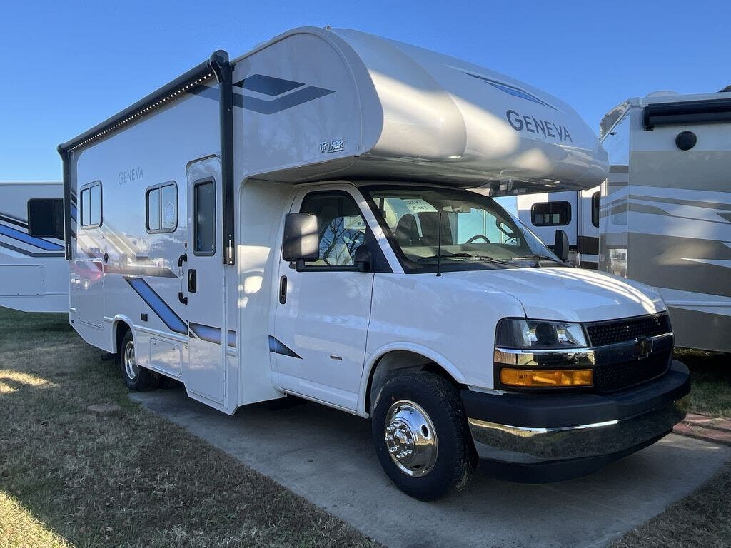 New 2026 Thor Motor Coach Geneva 21VT Chevy available in Strafford, Missouri