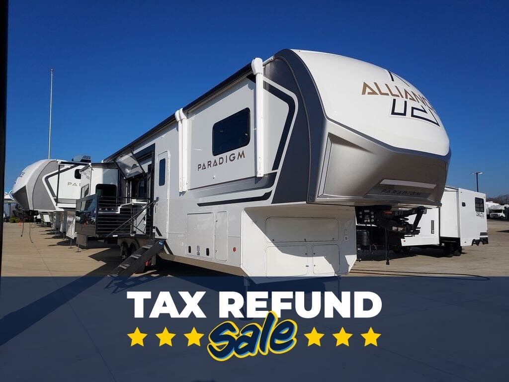 New 2026 Alliance RV Paradigm 388SP available in Strafford, Missouri