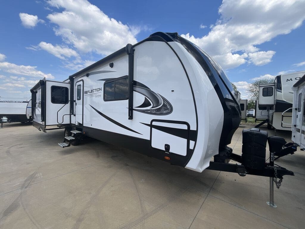 Used 2022 Grand Design Reflection 315RLTS available in Strafford, Missouri