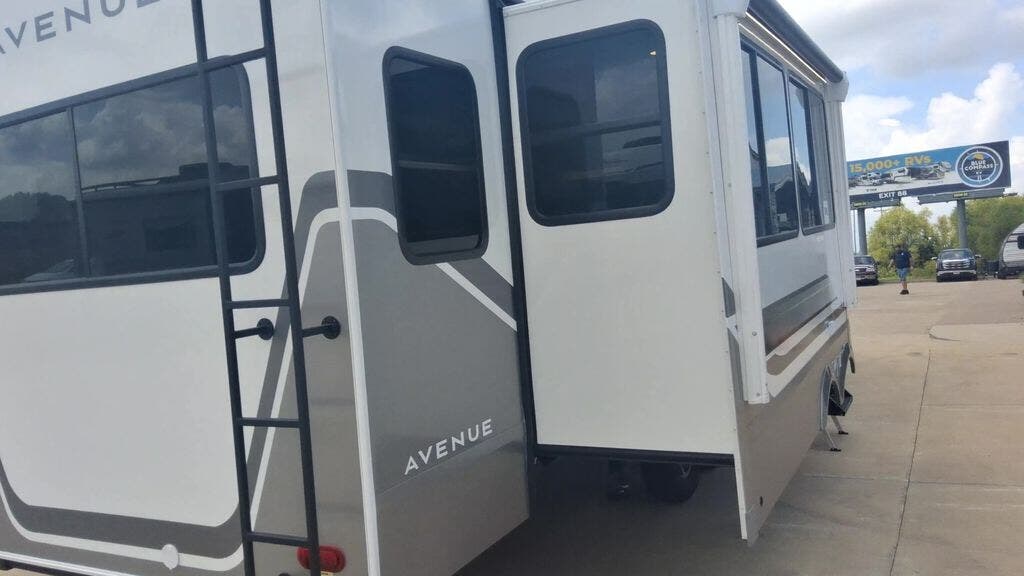 New 2027 Alliance RV Avenue All-Access 29RL available in Strafford, Missouri