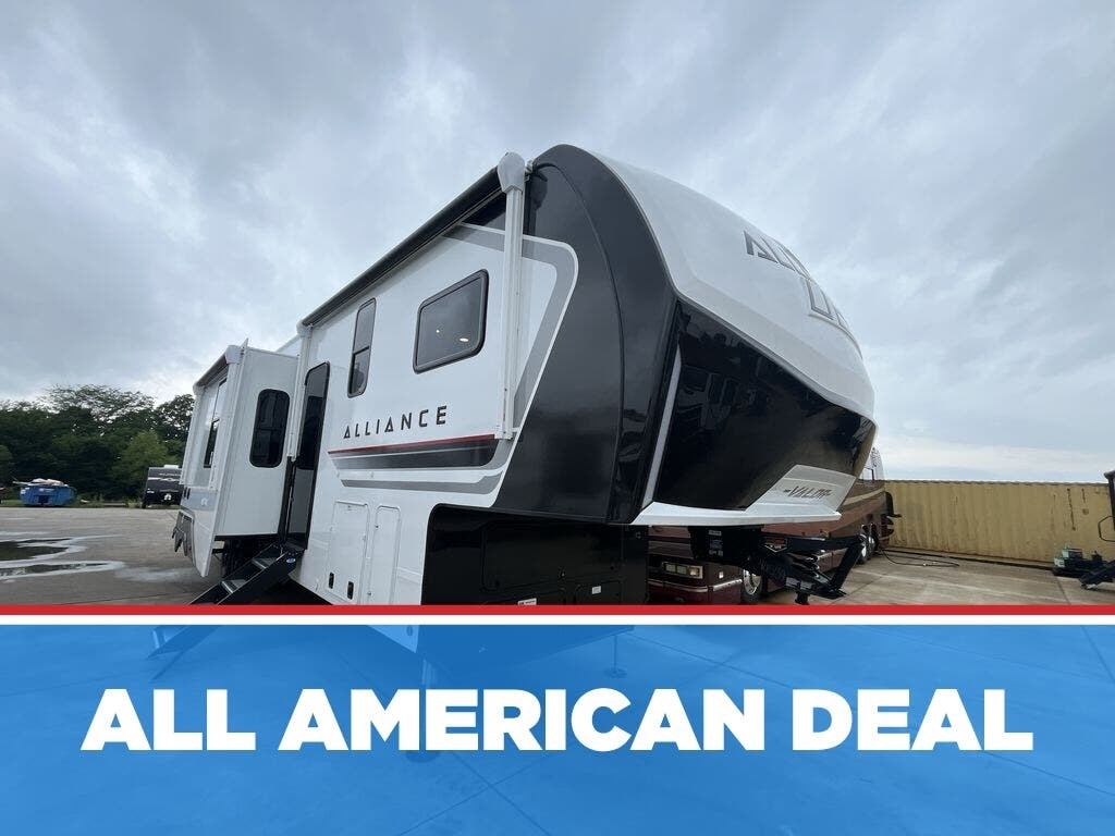 New 2027 Alliance RV Valor 37V11 available in Strafford, Missouri