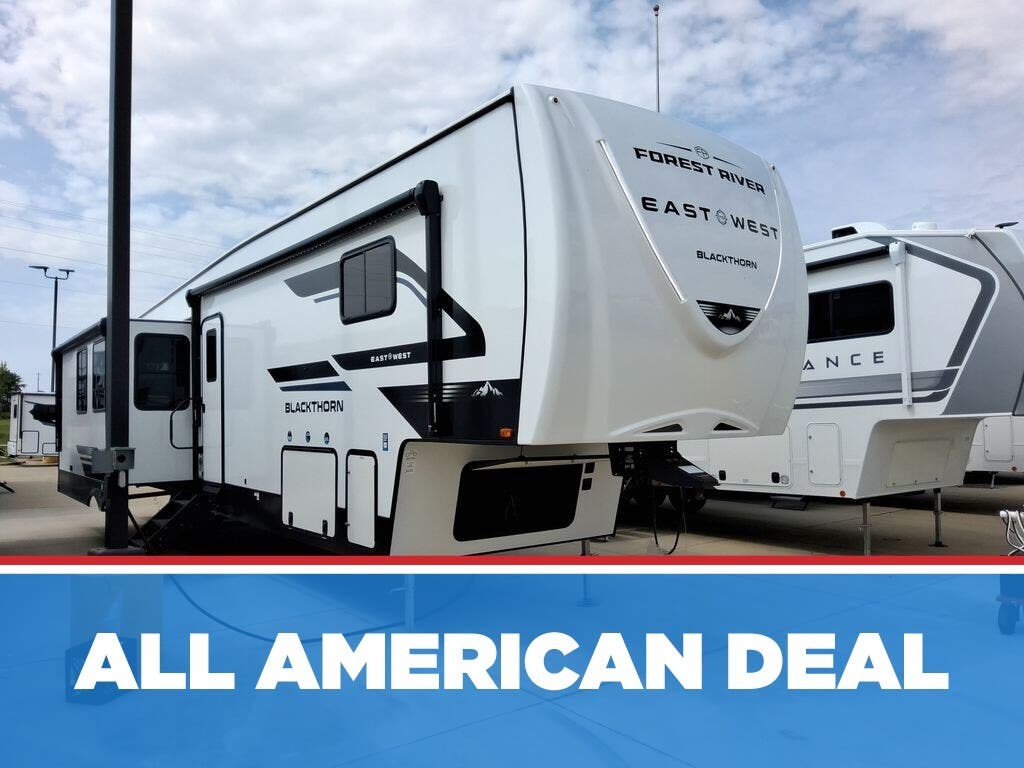 New 2027 East to West Blackthorn 3750LK available in Strafford, Missouri