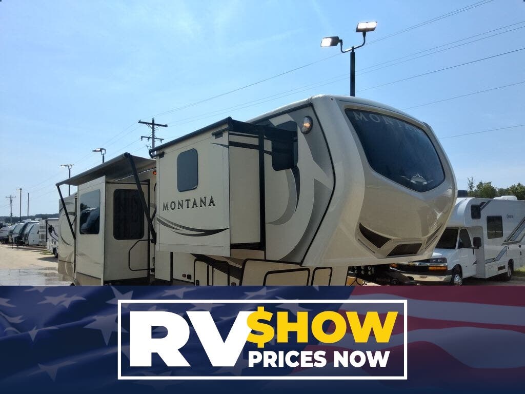 Used 2018 Keystone Montana 3820FK available in Strafford, Missouri