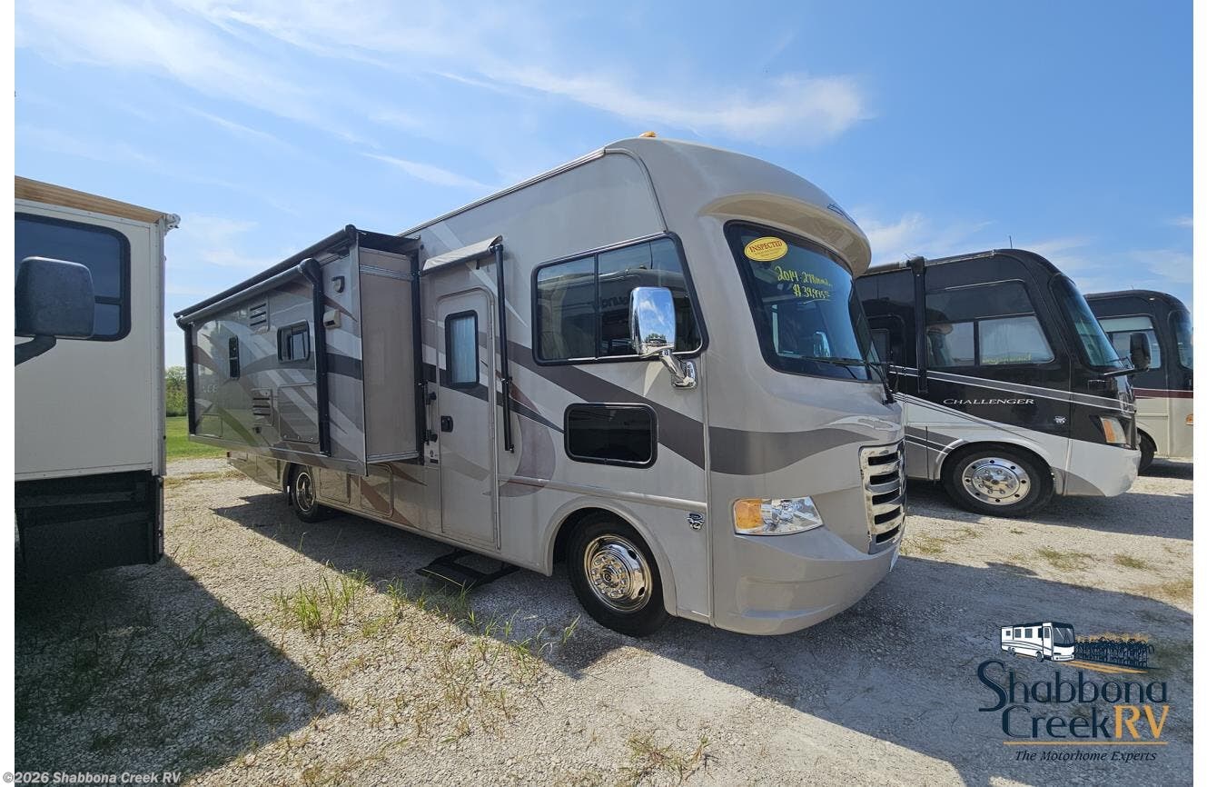 Used 2014 Thor  ACE 27.1 * available in Atkinson, Illinois