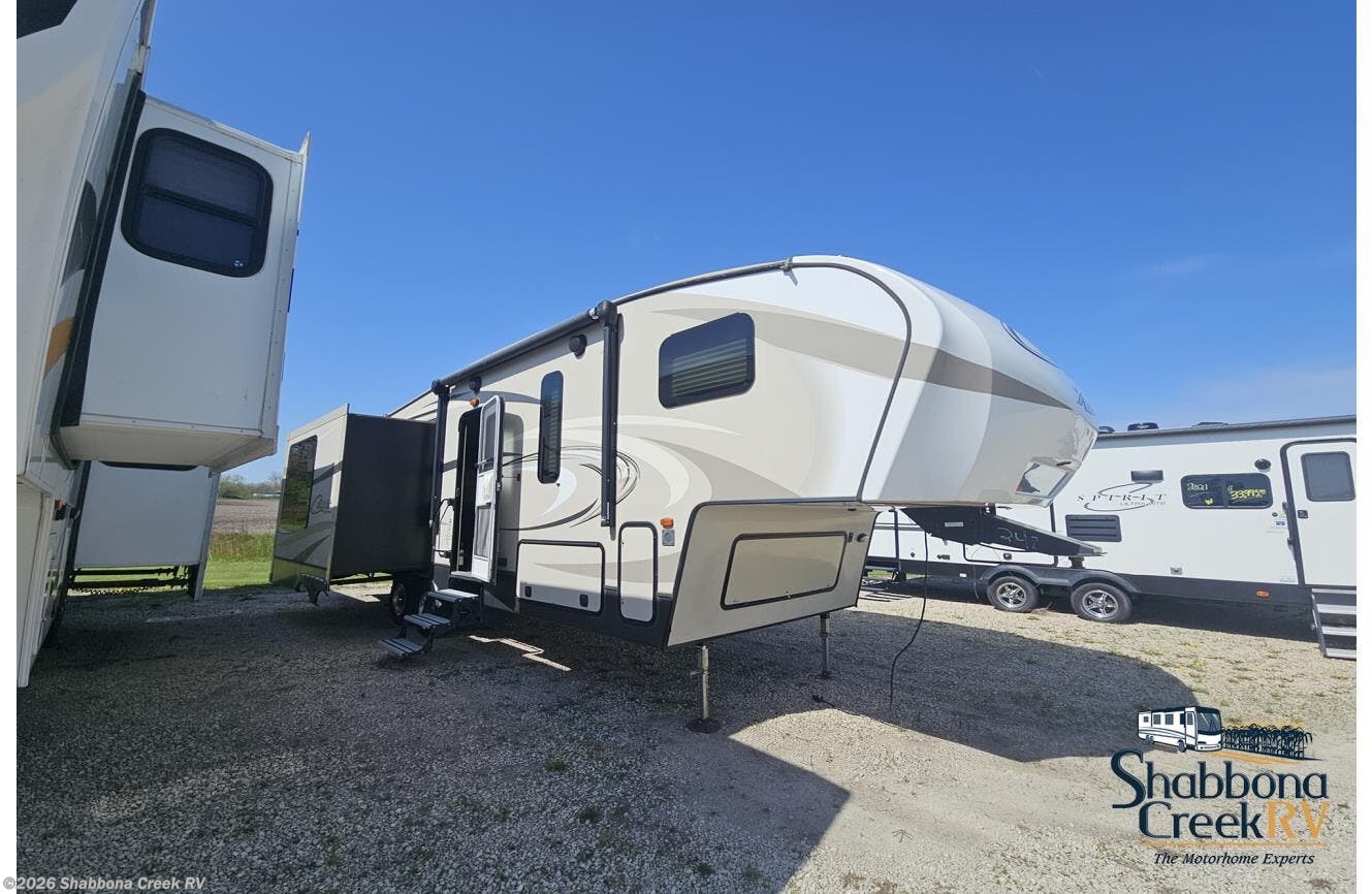 Used 2017 Keystone Cougar XLite 28SGS available in Atkinson, Illinois