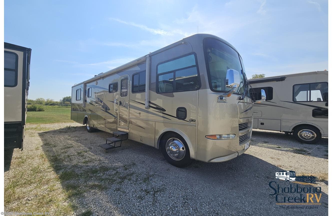 Used 2005 Tiffin Allegro Bay 37BD * available in Atkinson, Illinois