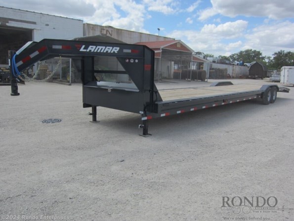2024 Lamar Gooseneck H8024027 available in Sycamore, IL