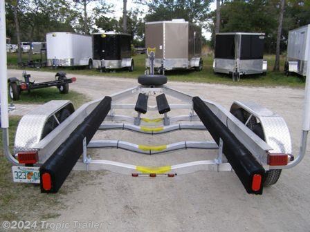 Boat Trailer - 2016 Magic Tilt 22-24 Tandem Axle | TrailersUSA