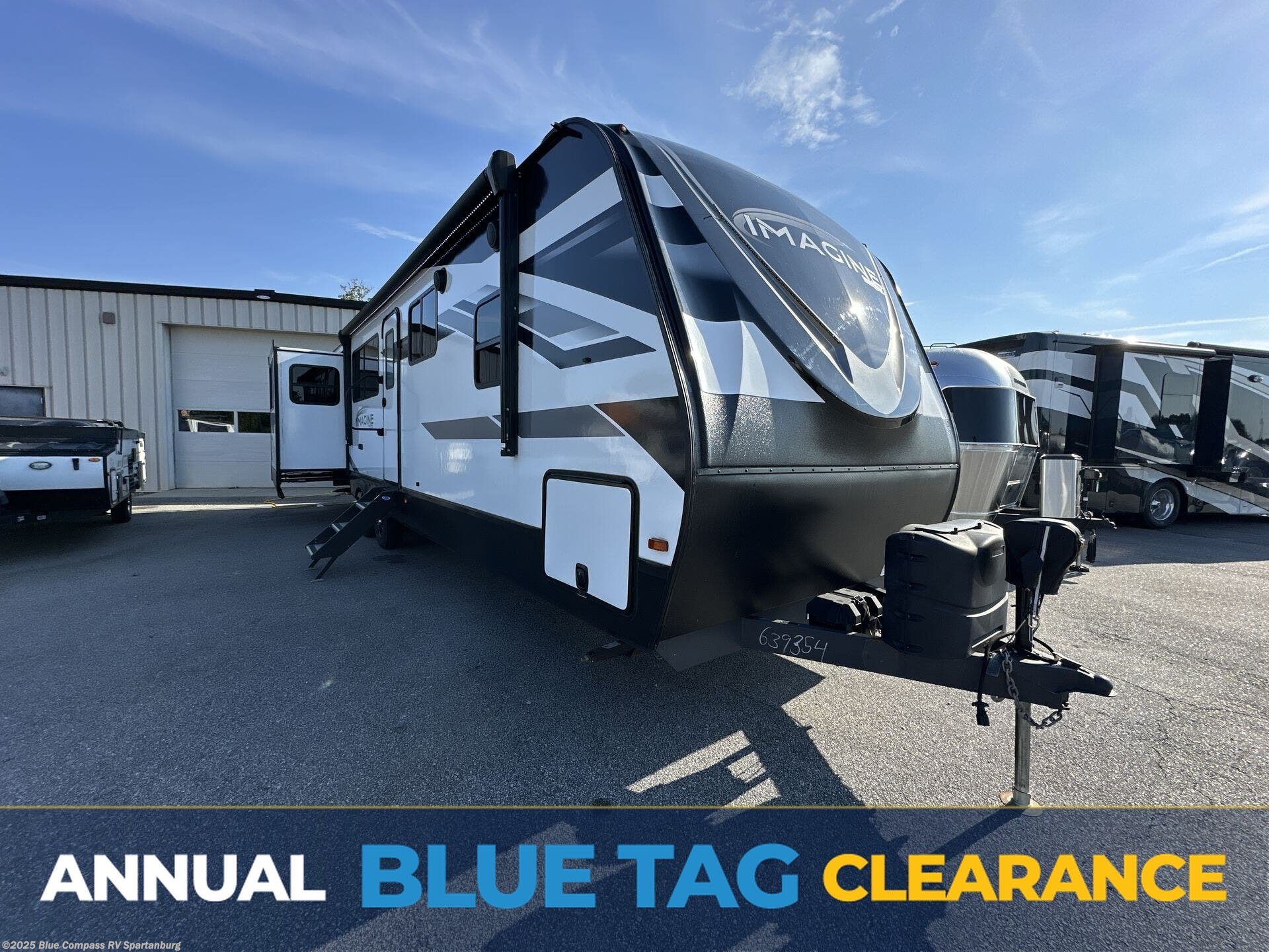 Used 2022 Grand Design Imagine 3100RD available in Duncan, South Carolina