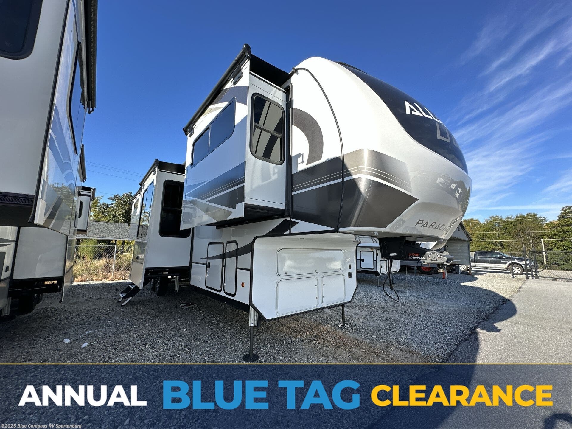 Used 2024 Alliance RV Paradigm 385FL available in Duncan, South Carolina