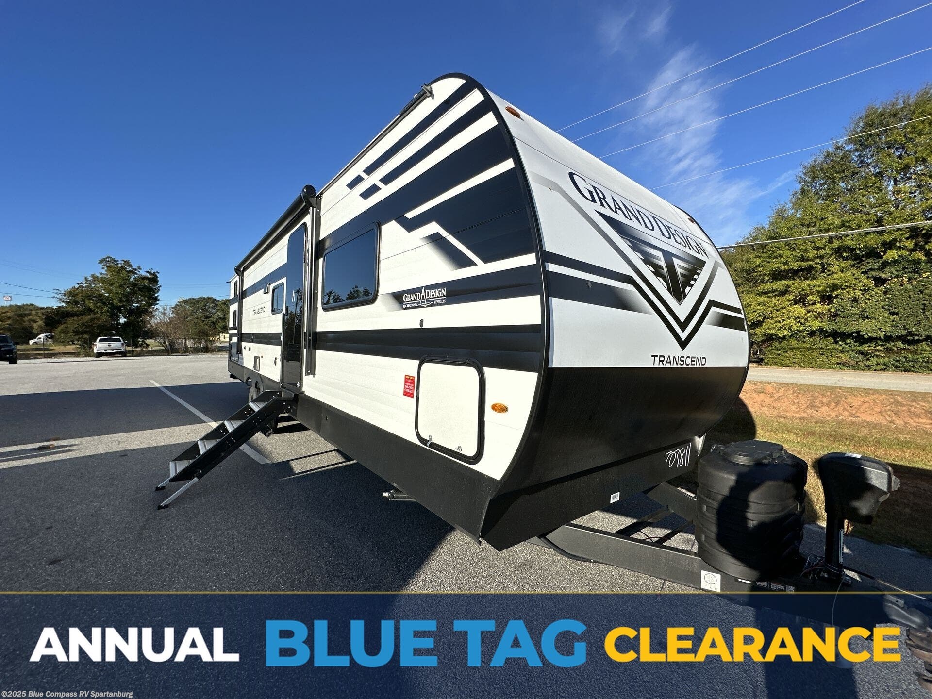 New 2026 Grand Design Transcend Xplor 335BHT available in Duncan, South Carolina